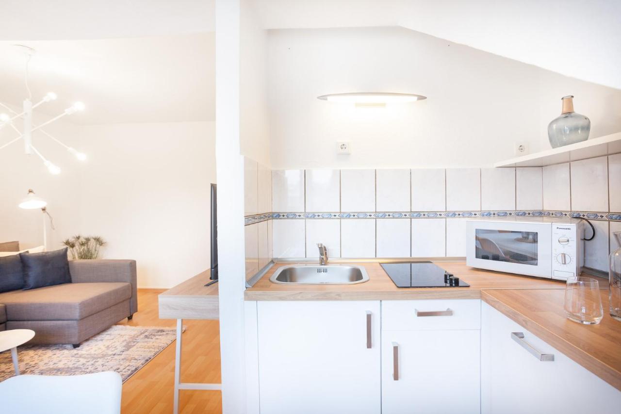 Centerapartment, Wifi, Smarttv, Full Kitchen, Netflix, Pottbude In Apartment